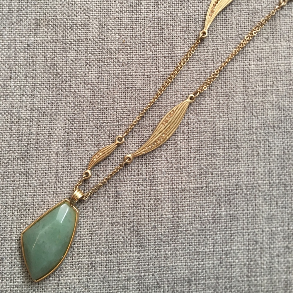 chloe + isabel long necklace with earrings