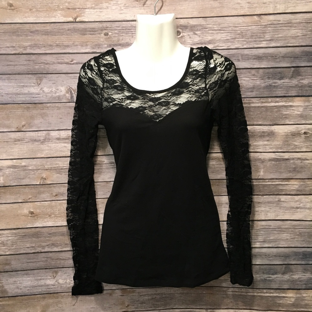 Lace Sleeve Sweetheart Neck Black Long Sleeve