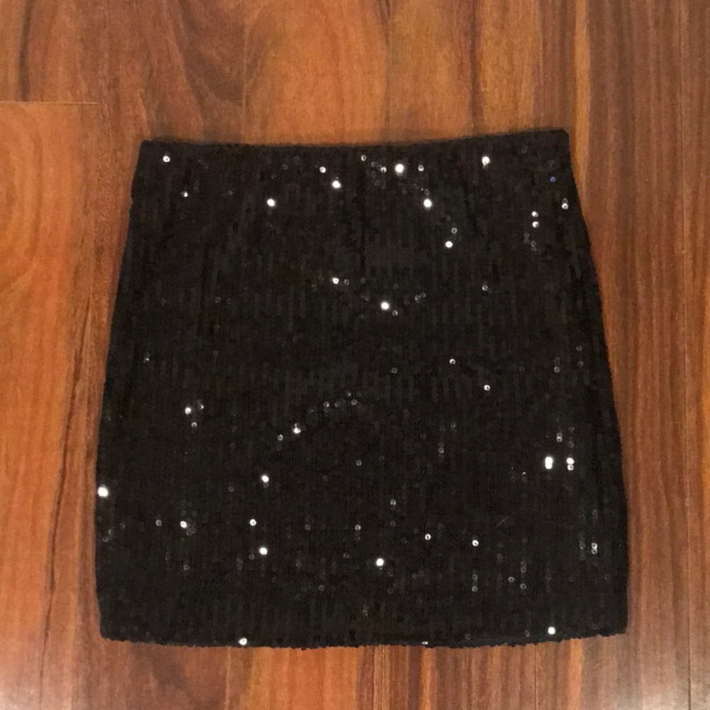 Xhilaration Black Sequin Pencil Mini Skirt, Size M