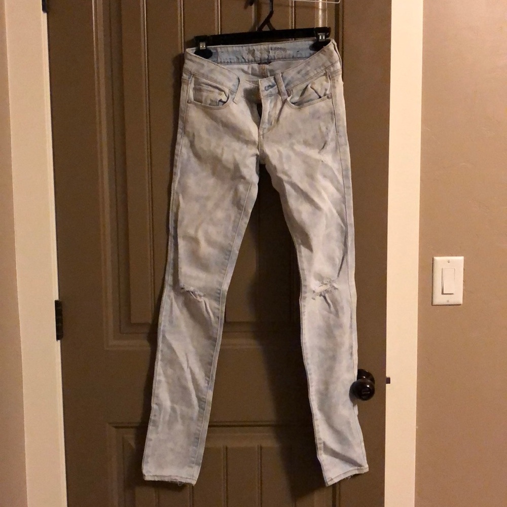 AE washed jeans