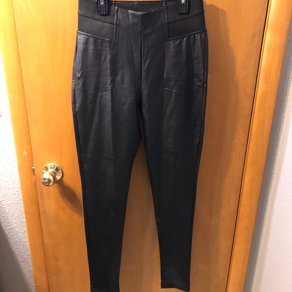 Hi-rise leather leggings