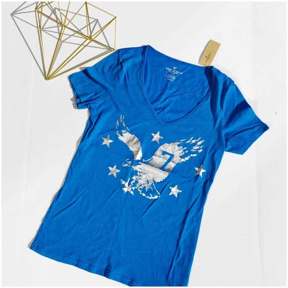 AEO V-Neck Silver Metallic Eagle Top - Picture 2 of 3