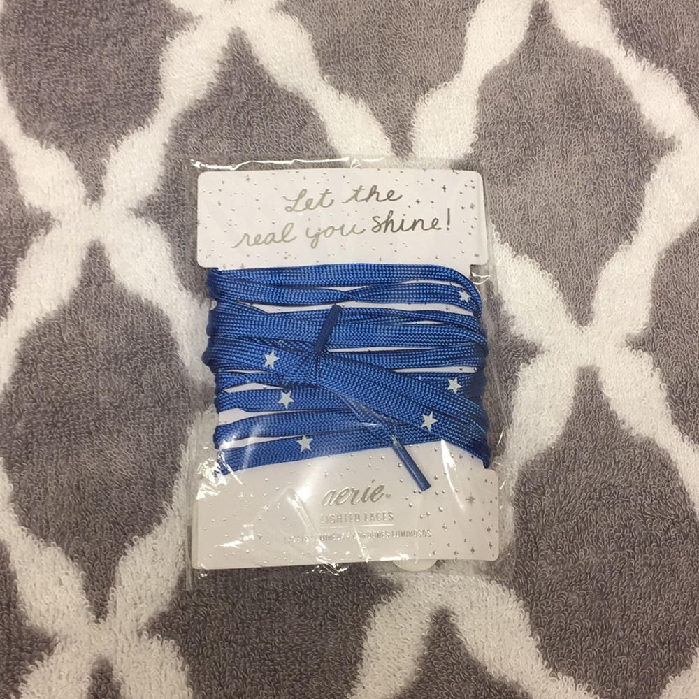 Aerie NWT light up shoe laces - Picture 1 of 3