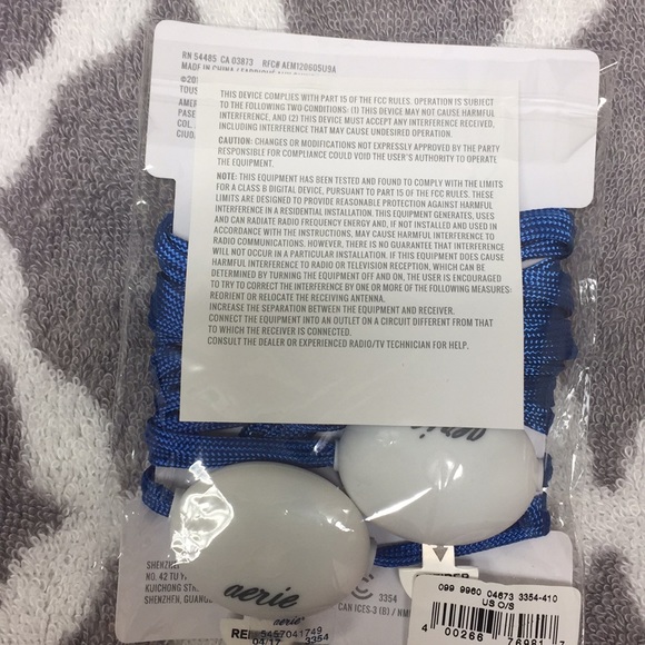 Aerie NWT light up shoe laces - Picture 2 of 3