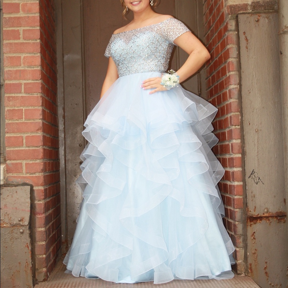 Sherri Hill Prom Dress