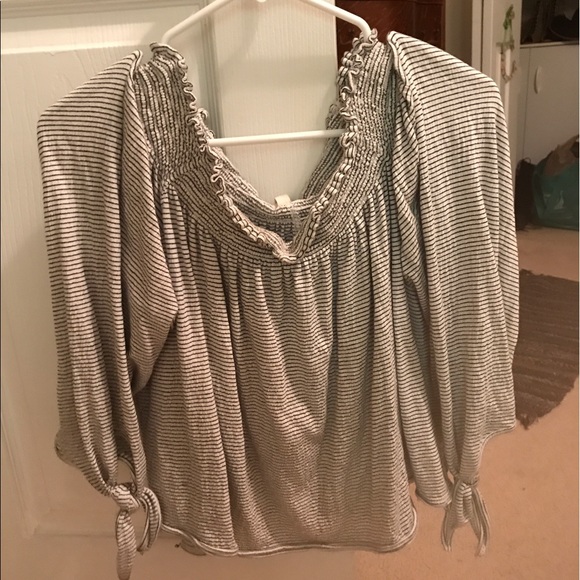 Free people off the shoulder top - Picture 4 of 5