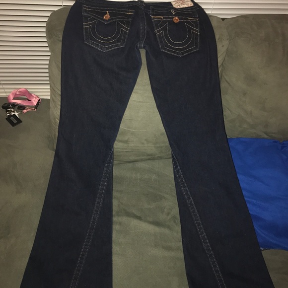 True religion boot cut jeans. Like new condition. - Picture 2 of 4