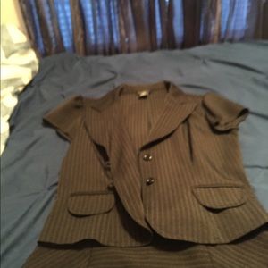 Striped skirt suit set