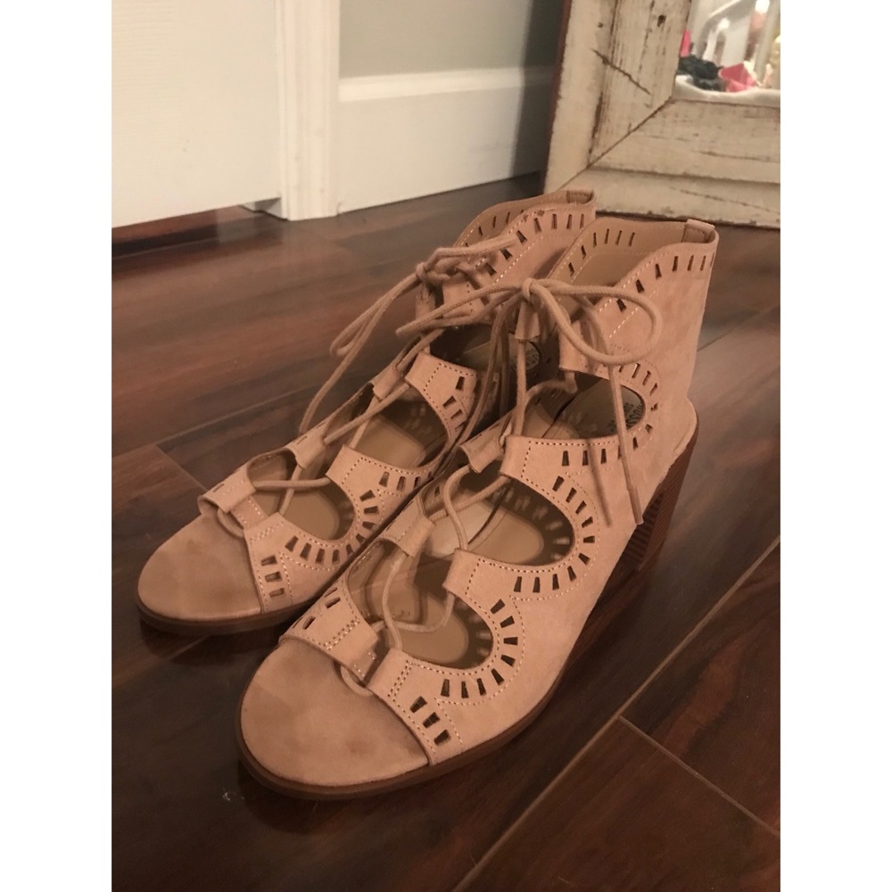 Mossimo Blush/ Nude Lace-Up Heels