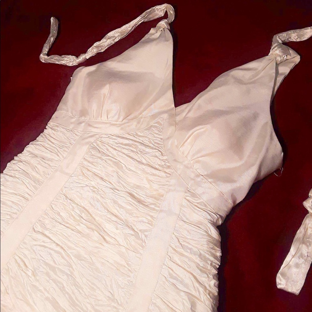 Women's Elegant Sexy White "Date Night" Dress!!