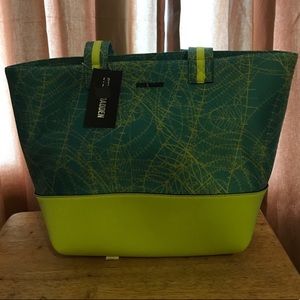 STEVE MADDEN tote