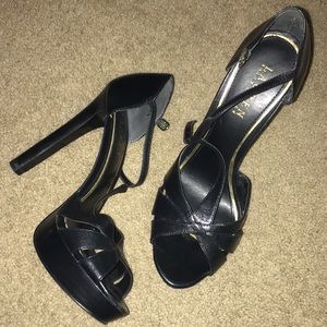 Lauren Ralph Lauren Heels