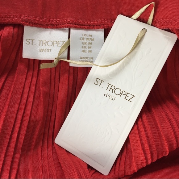 ✨NWT St. Tropez West Red Micro Pleat Midi Skirt - Picture 2 of 3
