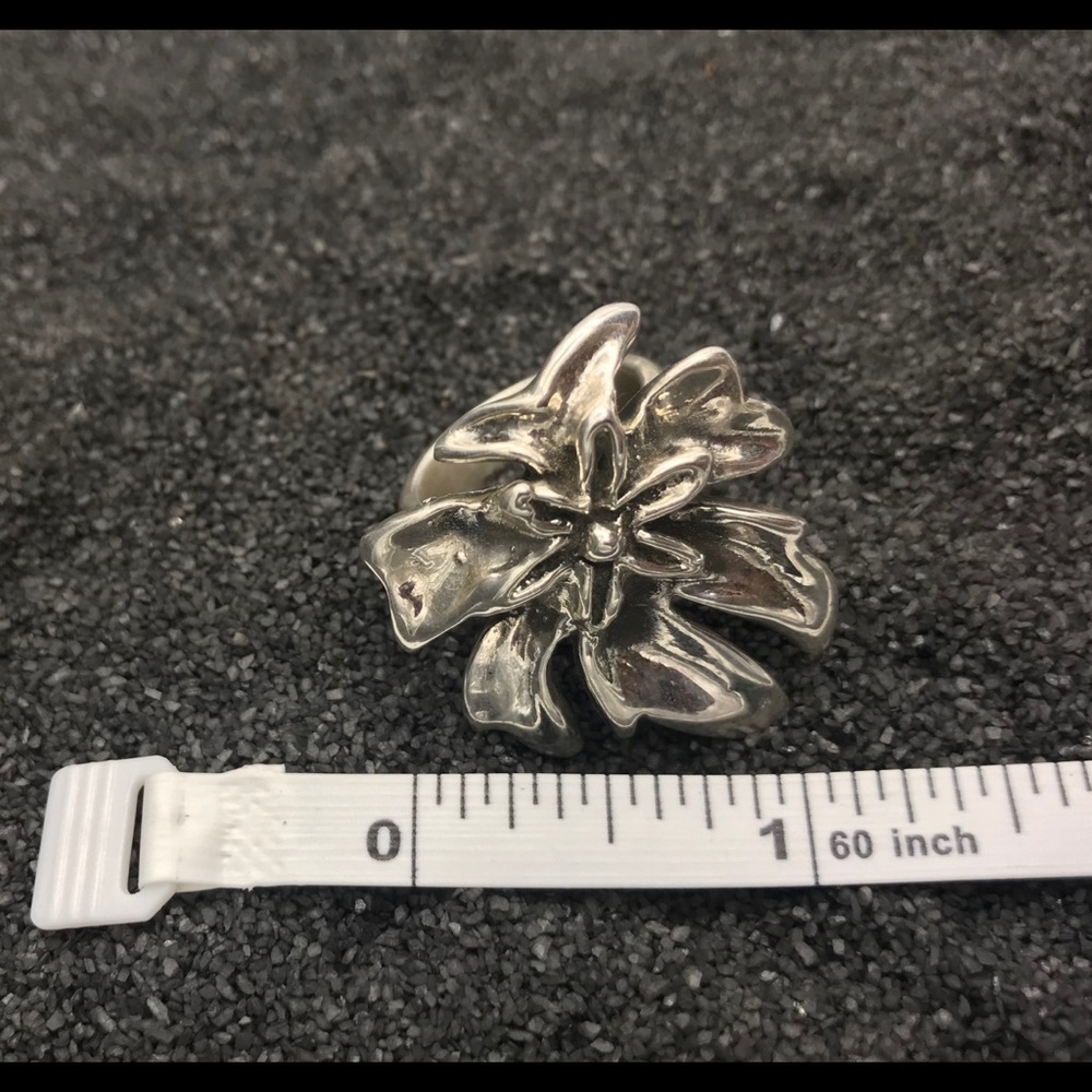 ⛔️SOLD OUT⛔️Statement Ring .925 Sterling Silver - Picture 5 of 5