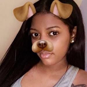 Meet your Posher, Mooka