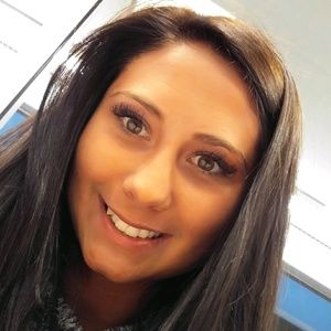 Meet your Posher, Alexandra