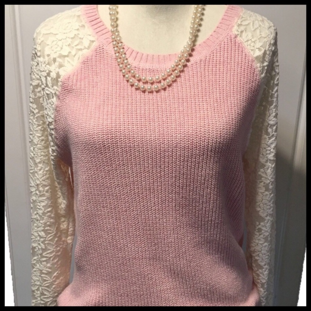 Mossimo Supply Co. cotton sweater. EUC. Size L.