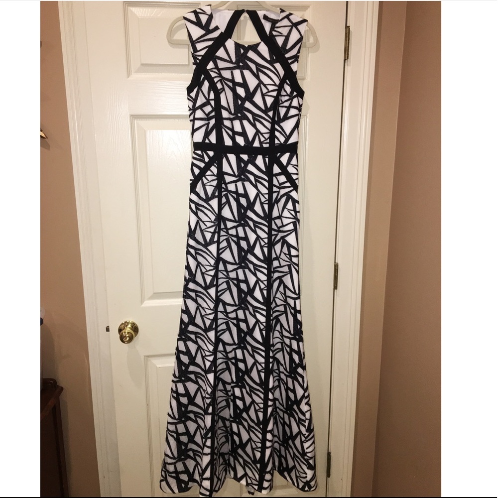 BCBGMAXAZRIA | Black and White Formal