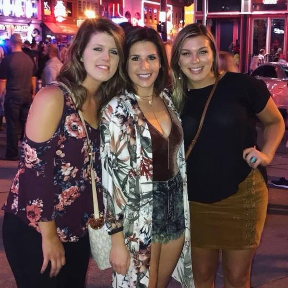 Meet your Posher, Alexandra