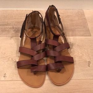 Joe’s Jeans Leather Flats