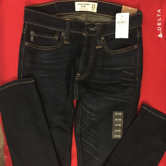 Abercrombie kids Jeans - Picture 2 of 3