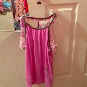 Active workout shirt + built in sports bra