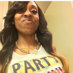 Meet your Posher, Latrece