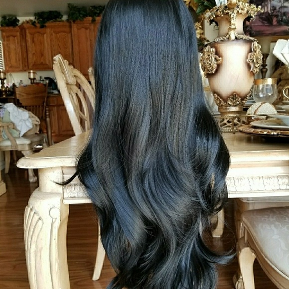 Bodywave Beauty Lacefront Wig 24-26 inches!!