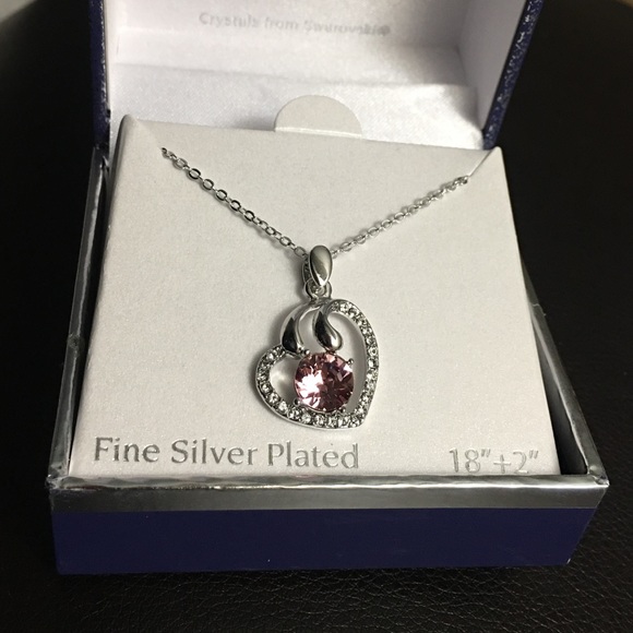 😍 Swarovski Heart Necklace - Picture 1 of 4