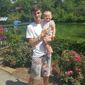 Meet your Posher, Caden