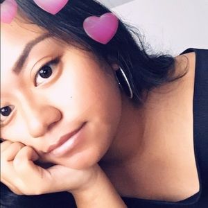 Meet your Posher, Reyna