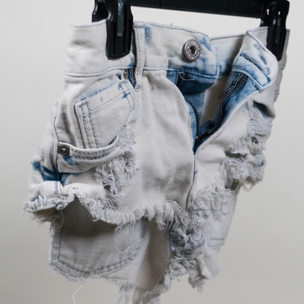 Washed Out Short Shorts