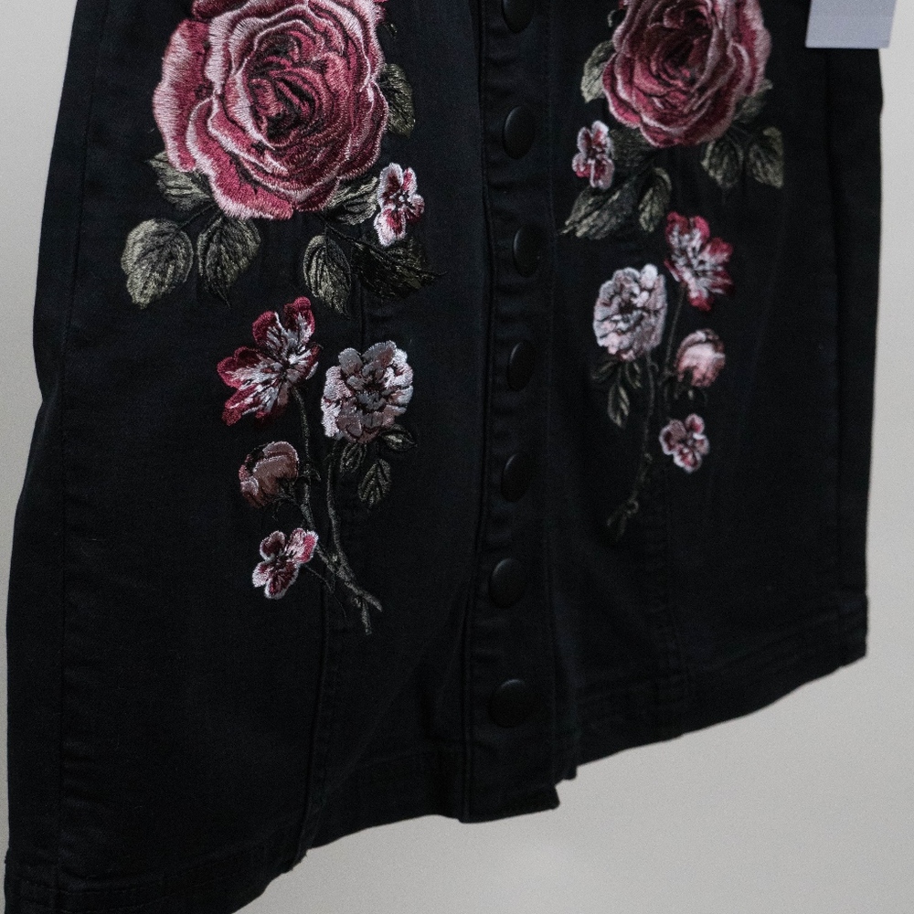 Black Embroidered Skirt
