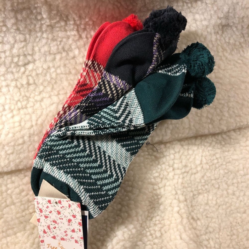 🧦 Free people Pom Pom sock 3 pack