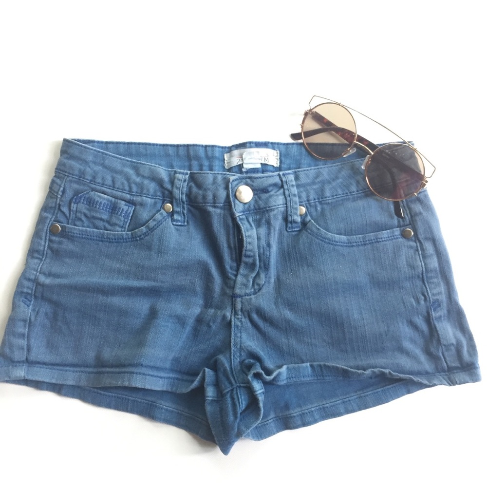 Women’s 21Denim Blue Shorts