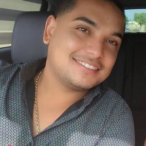 Meet your Posher, Julio