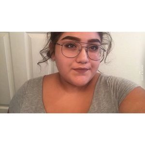 Meet your Posher, Marissa