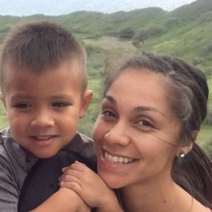 Meet your Posher, Leticia