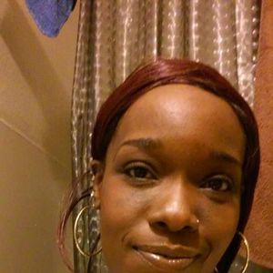 Meet your Posher, Felicia