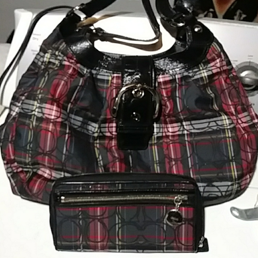 Authentic coach hobo bag with matching wallet