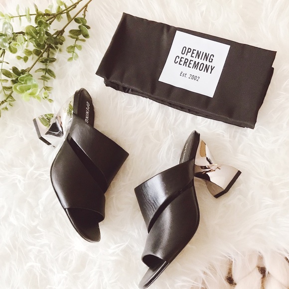 ɴɪʙ↞ᴏᴘᴇɴɪɴɢ ᴄᴇʀᴇᴍᴏɴʏ “ᴅɪɴᴇʀᴏ” ᴍᴜʟᴇs - Picture 2 of 6