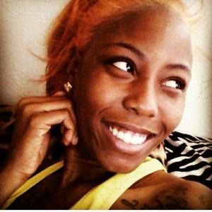 Meet your Posher, Renee