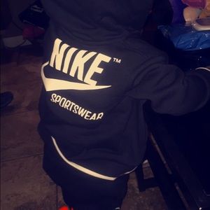 Meet your Posher, Jordan