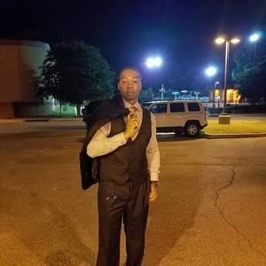 Meet your Posher, Anthoni