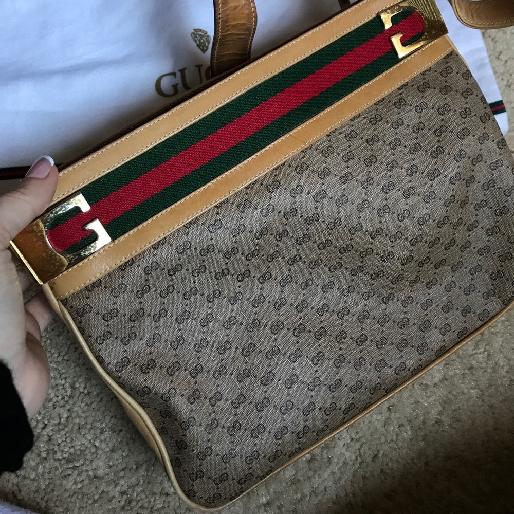 Gucci monogram vintage handbag, authentic!