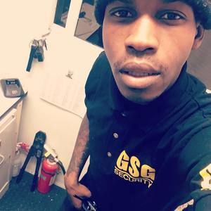 Meet your Posher, Issa