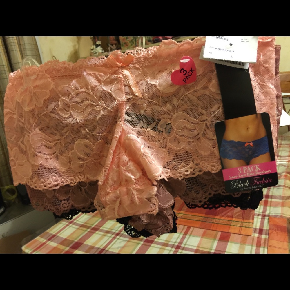 NWT Black Fuchsia 3Pack Lace LowRise BoyShorts $30