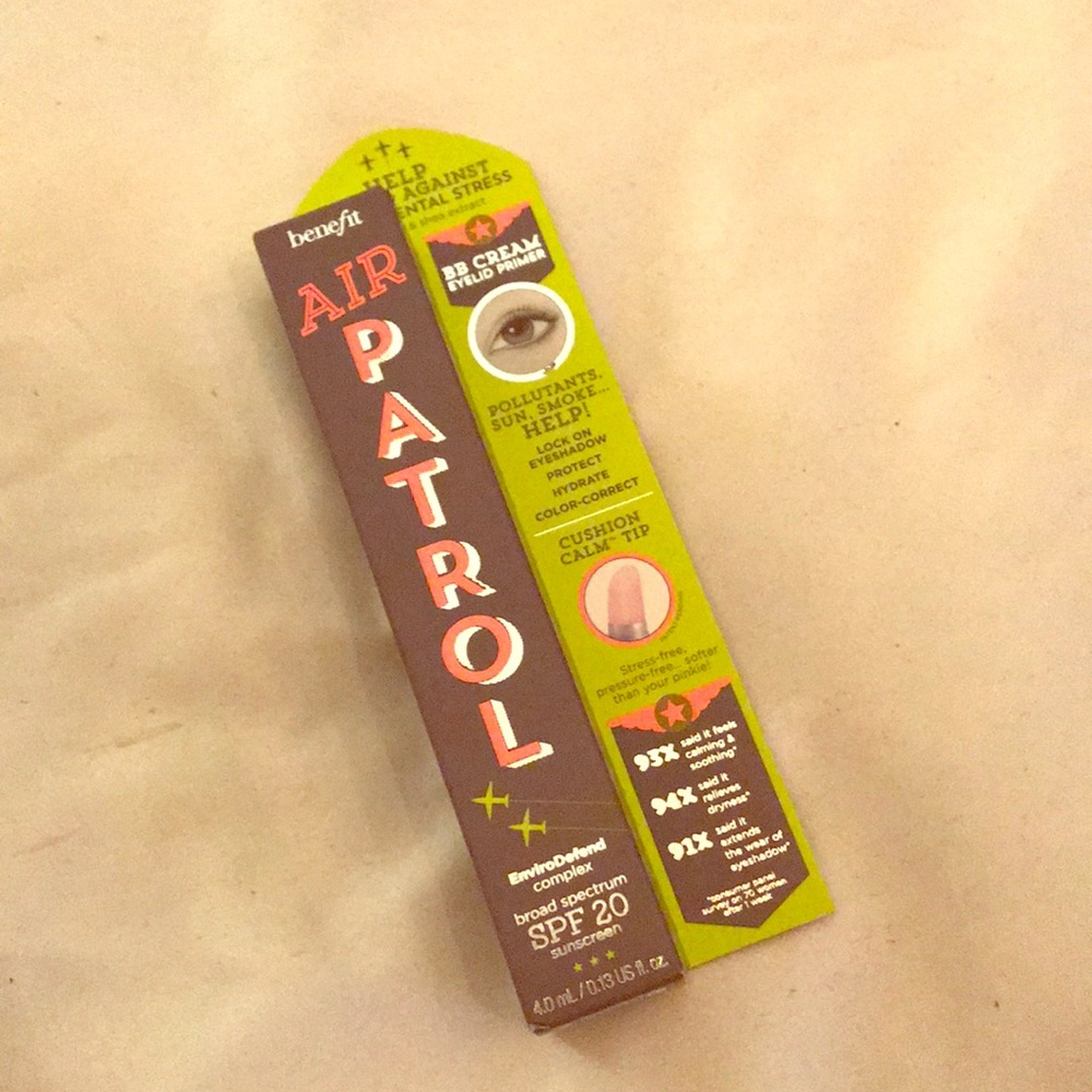 Brand new Benefit eyelid primer