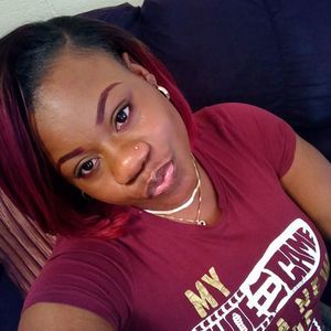 Meet your Posher, April