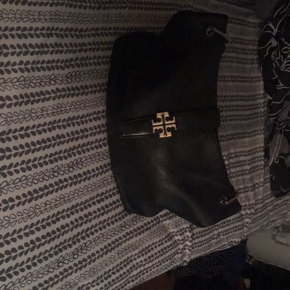 Tory burch hobo bag